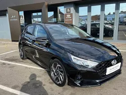 Black Used 2022 Hyundai i20 Premium Hatchback | £16,345 (Fair price)