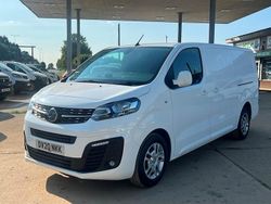 White Used 2020 Vauxhall Vivaro Sportive MPV | £8,450 (Good price)