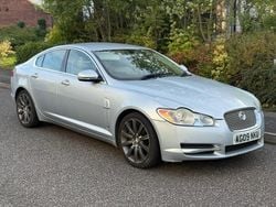 Silver Used 2009 Jaguar XF Premium Luxury Sedan | £1,900 (Fair price)