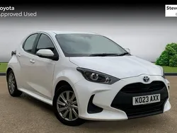 White Used 2023 Toyota Yaris Hybrid Hatchback | £16,492 (Good price)
