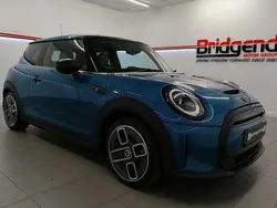 Blue Used 2021 Mini Cooper S Collection Hatchback | £14,992 (Fair price)