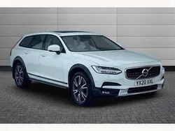 White Used 2020 Volvo V90 CC Plus Estate | £22,445 (Expensive)