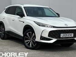 White Used 2024 MG HS Trophy SUV | £24,571