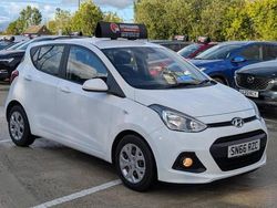 White Used 2016 Hyundai i10 SE Hatchback | £6,495 (Fair price)