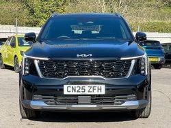 Black New 2025 Kia Sorento SUV | £52,067 (Fair price)