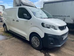 White Used 2017 Peugeot Expert S Van | £6,450 (Super price)