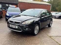 Black Used 2010 Ford Focus Titanium Hatchback | £1,770 (Fair price)
