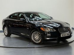 Black Used 2010 Jaguar XF Luxury Sedan | £4,495 (Fair price)