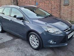 Grey Used 2011 Ford Focus Titanium Estate | £3,195 (Good price)