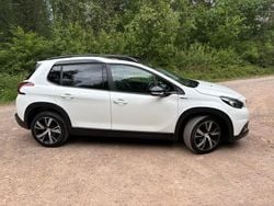 White Used 2019 Peugeot 2008 GT-line SUV | £9,495 (Super price)