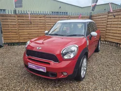 Red Used 2014 Mini Cooper SD Countryman SUV | £6,995 (A bit pricey)