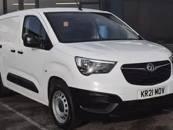 White Used 2021 Vauxhall Combo Edition MPV | £9,599 (A bit pricey)