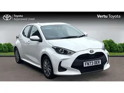 White Used 2023 Toyota Yaris Hybrid Hatchback | £17,202 (Good price)