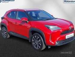 Used 2022 Toyota Yaris Hybrid Design SUV | £18,895 (Fair price)