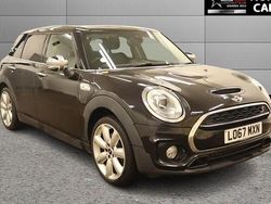 Black Used 2017 Mini Cooper Clubman Estate | £14,900 (Fair price)