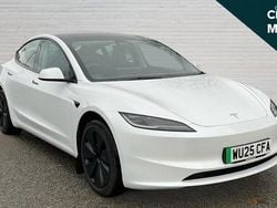 White Used 2025 Tesla Model 3 Long Range RWD Sedan | £37,480