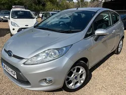 Silver Used 2012 Ford Fiesta Zetec Hatchback | £3,199 (Fair price)