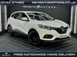 White Used 2019 Renault Kadjar Play SUV | £10,495 (Fair price)