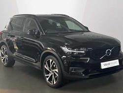 Used 2022 Volvo XC40 R-Design Pro SUV | £26,995 (Fair price)