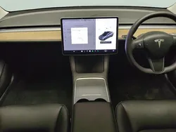 Used 2021 Tesla Model 3 Standard Range Sedan | £18,328 (Fair price)