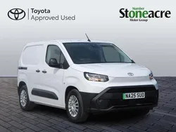White New 2025 Toyota Proace Van | £25,000 (Fair price)