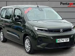 Green Used 2023 Vauxhall Combo Design Edition MPV | £17,450 (Expensive)
