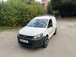 White Used 2014 VW Caddy Startline MPV | £4,895 (Fair price)