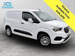 White Used 2021 Vauxhall Combo Sportive Van | £6,750 (Good price)