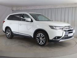 White Used 2015 Mitsubishi Outlander SUV | £8,599 (Fair price)