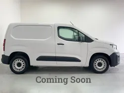 White Used 2023 Peugeot Partner Premium MPV | £13,250 (Fair price)