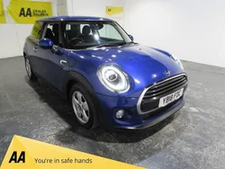 Blue Used 2018 Mini Cooper Hatch Hatchback | £8,000 (Fair price)