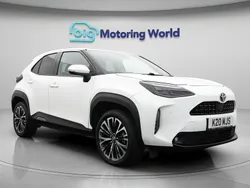 White Used 2021 Toyota Yaris Hybrid Hatchback | £19,600 (Expensive)