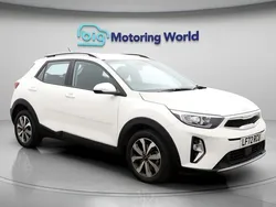 Used 2022 Kia Stonic 2 SUV | £14,100 (Fair price)