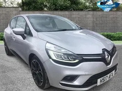 Silver Used 2017 Renault Clio IV Dynamique Hatchback | £6,000 (Fair price)