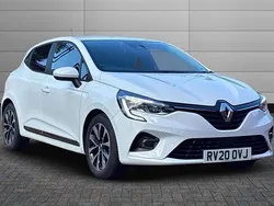 Glacier white Used 2020 Renault Clio V Iconic Hatchback | £11,995 (Fair price)