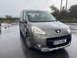 Used 2011 Peugeot Partner Tepee S MPV | £4,950 (Good price)