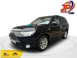 Black Used 2015 Mitsubishi Outlander P-HEV Estate | £7,495 (Good price)