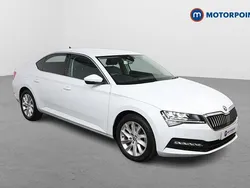 White Used 2020 Skoda Superb SE Technology Hatchback | £17,499 (Fair price)