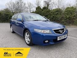 Blue Used 2005 Honda Accord Executive Estate | £3,990 (Fair price)