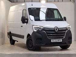 White Used 2023 Renault Master Business Van | £16,998 (Good price)