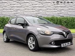 Grey Used 2016 Renault Clio IV Play Hatchback | £5,500 (Good price)