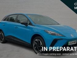 Blue Used 2024 MG MG4 EV SE Hatchback | £14,496 (Fair price)
