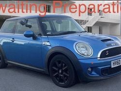 Blue Used 2010 Mini Cooper S Hatch Hatchback | £4,395 (A bit pricey)