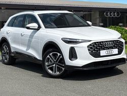 White New 2025 Audi Q5 Sport SUV | £47,280 (Super price)