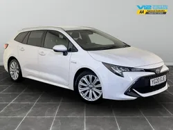 White Used 2020 Toyota Corolla Design Estate | £16,995 (Fair price)