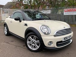 White Used 2012 Mini Cooper Coupé Coupe | £4,295 (Fair price)