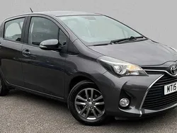 Grey Used 2015 Toyota Yaris Hatchback | £5,140 (Fair price)