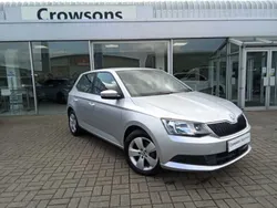 Brilliant silver Used 2017 Skoda Fabia SE Hatchback | £6,995 (Fair price)
