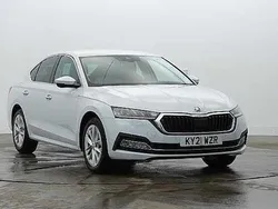 White Used 2021 Skoda Octavia SE L First Edition Hatchback | £15,000 (Fair price)