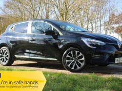 Black Used 2021 Renault Clio V Iconic Hatchback | £11,990 (Good price)